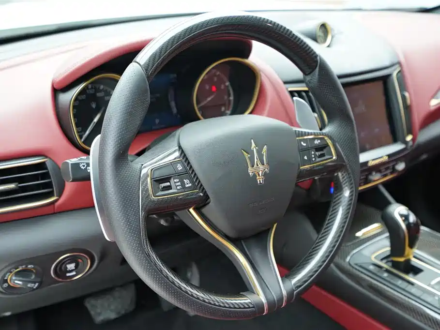 Maserati Maserati Levante 2016 3.0T Standard 2017 - thumbnail 7
