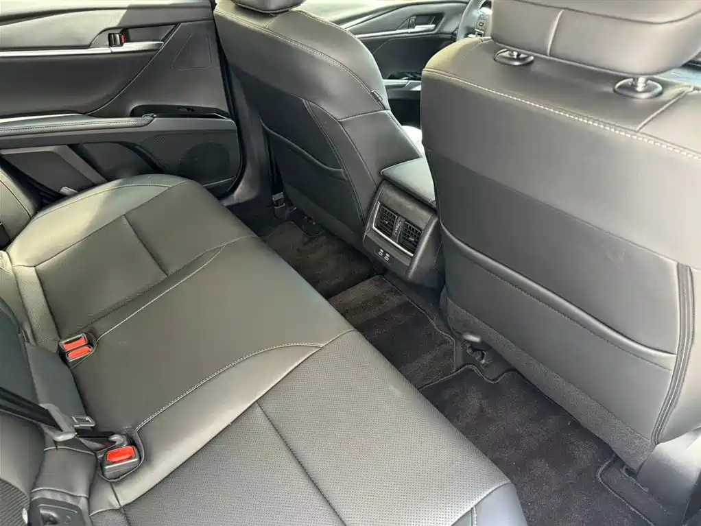 Toyota Toyota Camry 2024 Hybrid 2.0HGVP Luxury Edition 2025 - thumbnail 7