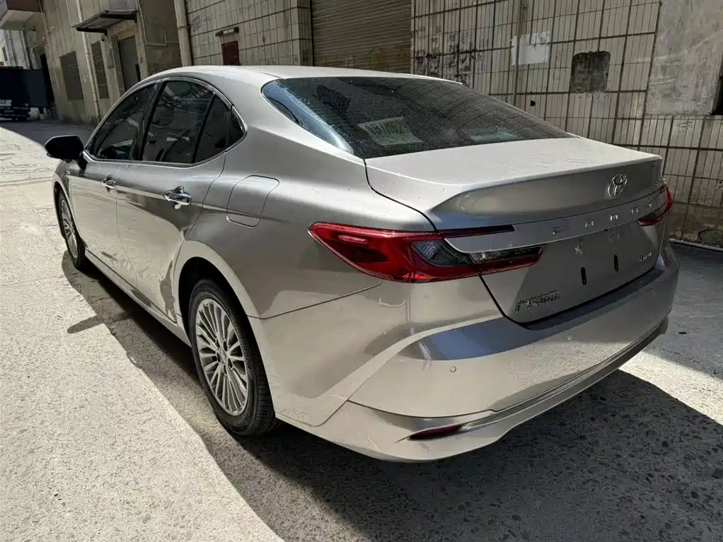Toyota Toyota Camry 2024 Hybrid 2.0HGVP Luxury Edition 2025 - thumbnail 15