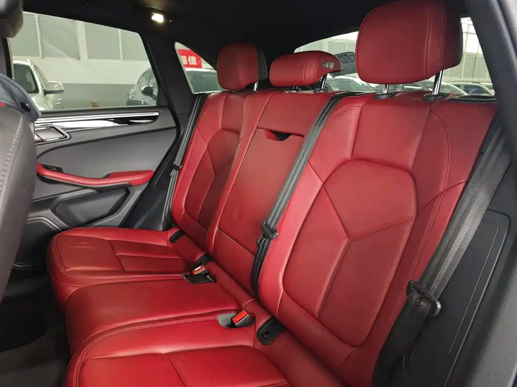 Porsche Porsche Macan 2022 Macan 2.0T 2022 - thumbnail 17