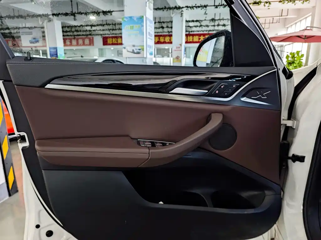 BMW BMW X3 2021 xDrive25i M Sport Package 2021 - thumbnail 10
