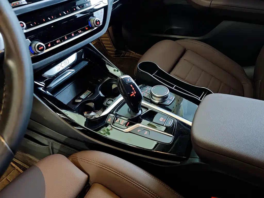 BMW BMW X3 2021 xDrive25i M Sport Package 2021 - thumbnail 16