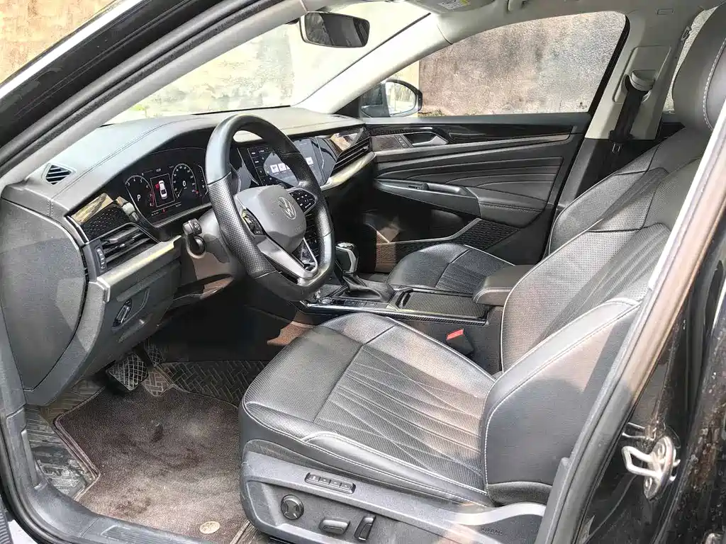 Volkswagen Volkswagen Passat 2022 330TSI Luxury Edition 2022 - thumbnail 11