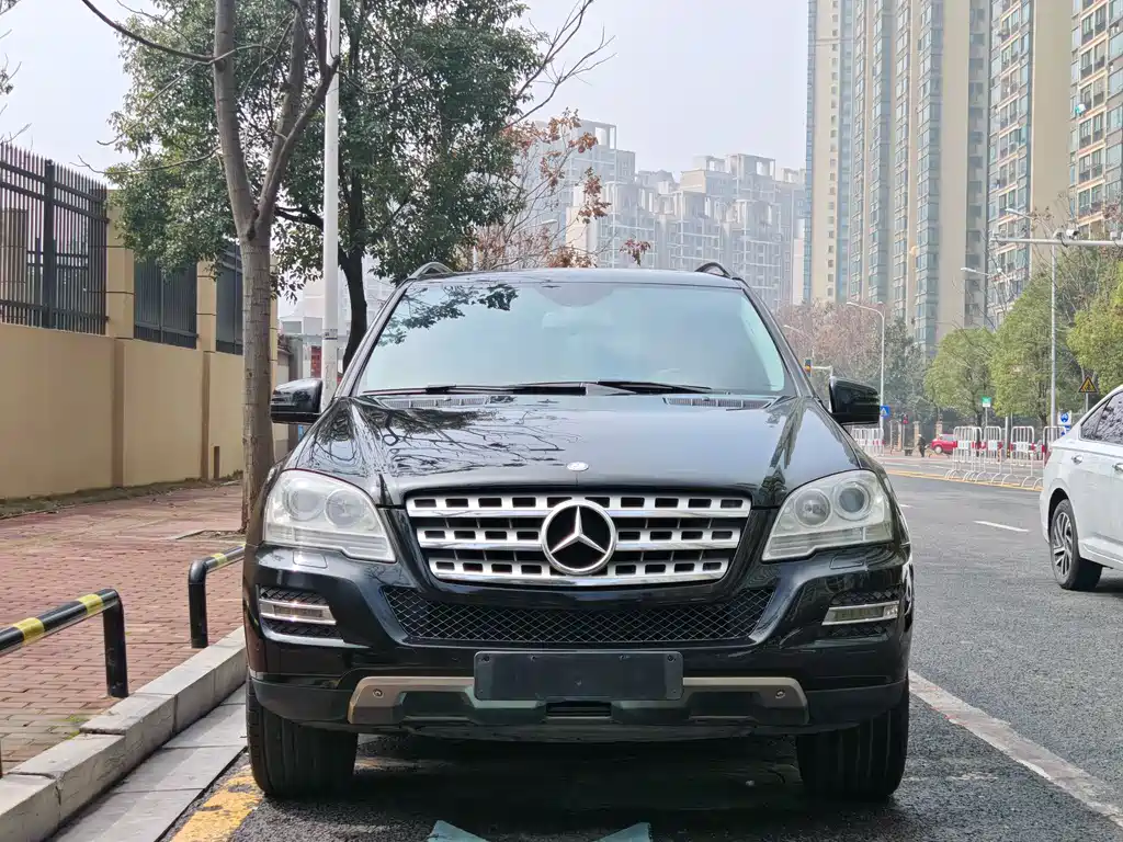 Mercedes-Benz Mercedes-Benz M-Class 2010 ML 300 4MATIC 2010 - thumbnail 2