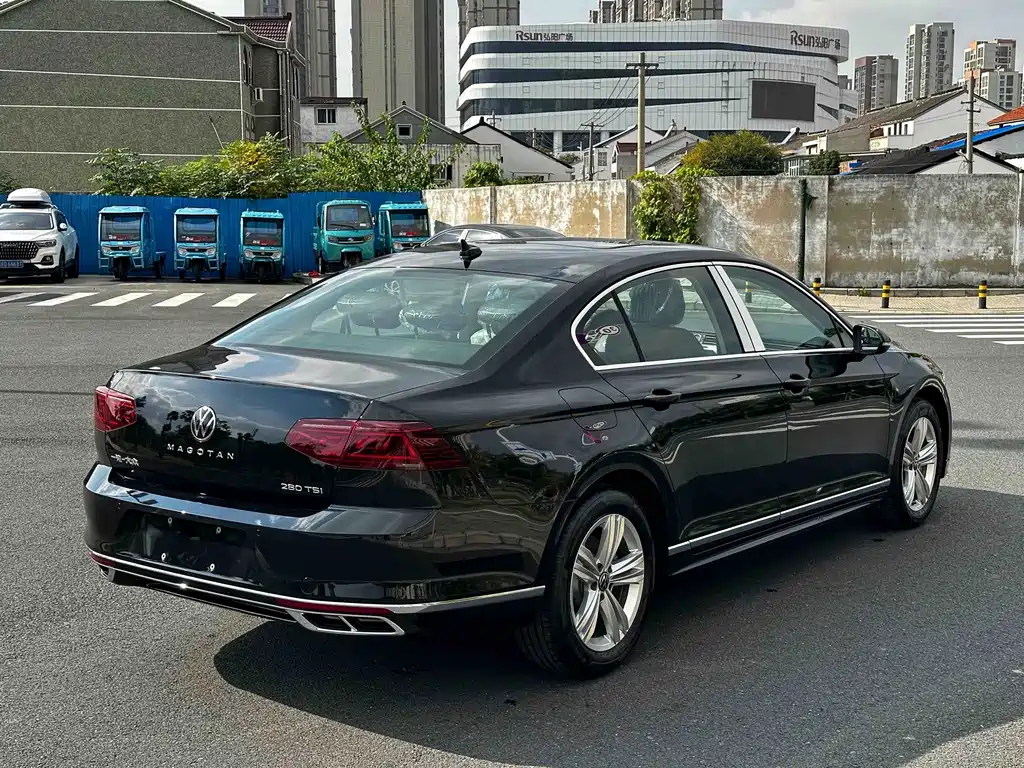Volkswagen Magotan 2025 Model Comfort 280TSI DSG 2026 - thumbnail 7