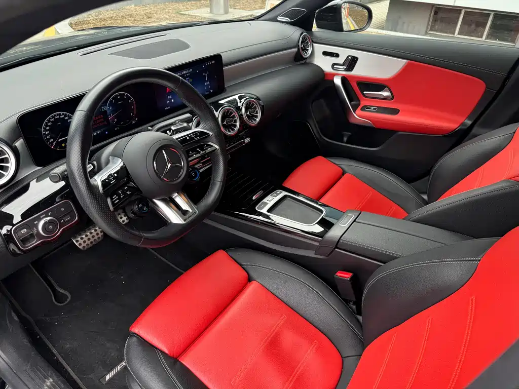 Mercedes-Benz Mercedes-Benz CLA AMG 2025 AMG CLA 35 4MATIC 2025 - thumbnail 7