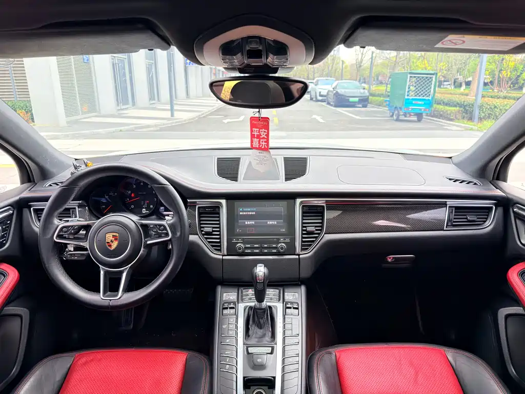 Porsche Porsche Macan 2017 Macan 2.0T 2017 - thumbnail 7