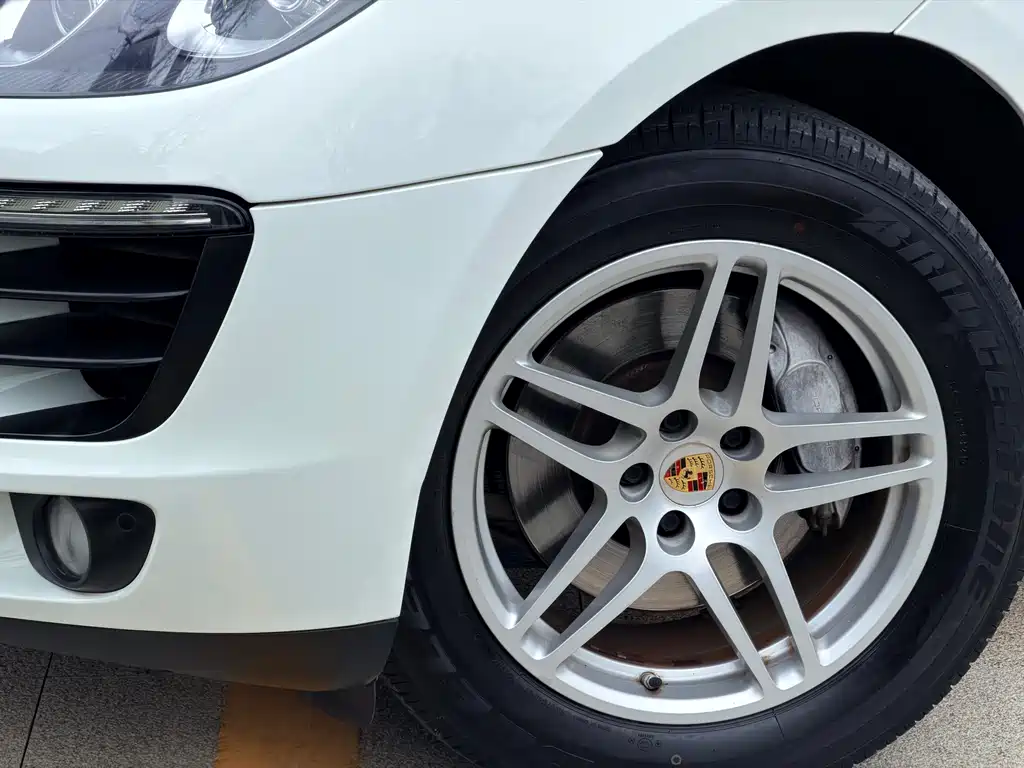 Porsche Porsche Macan 2017 Macan 2.0T 2017 - thumbnail 19