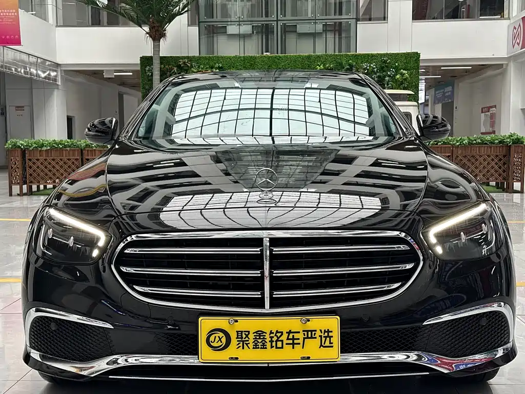 Mercedes-Benz Mercedes-Benz E-Class 2023 E 260 L 2023 - thumbnail 2