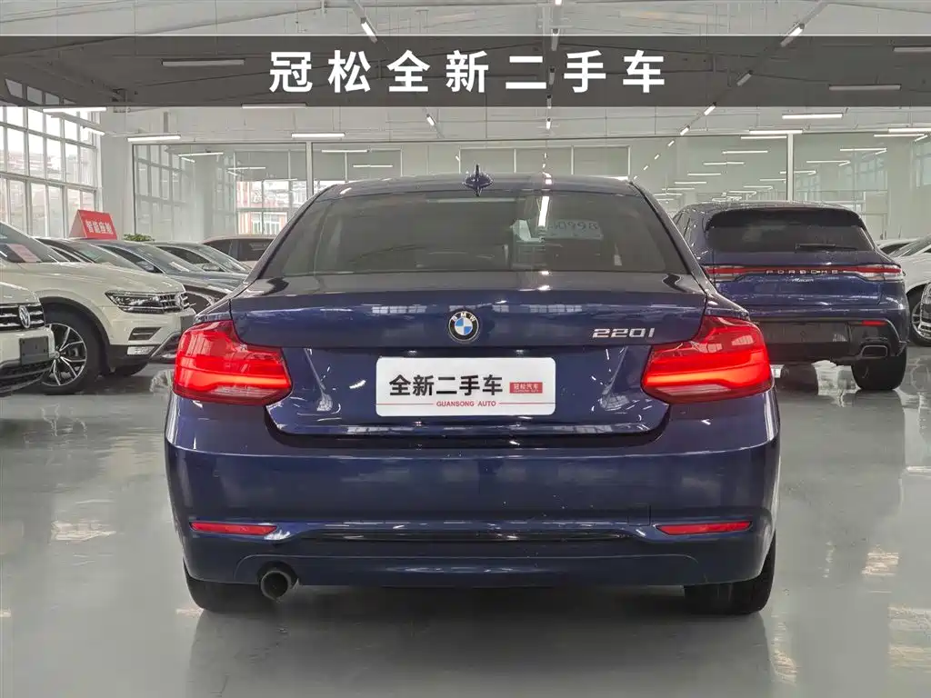 BMW BMW 2 Series Import 2018 Model 220i Sport Design Package 2018 - thumbnail 5