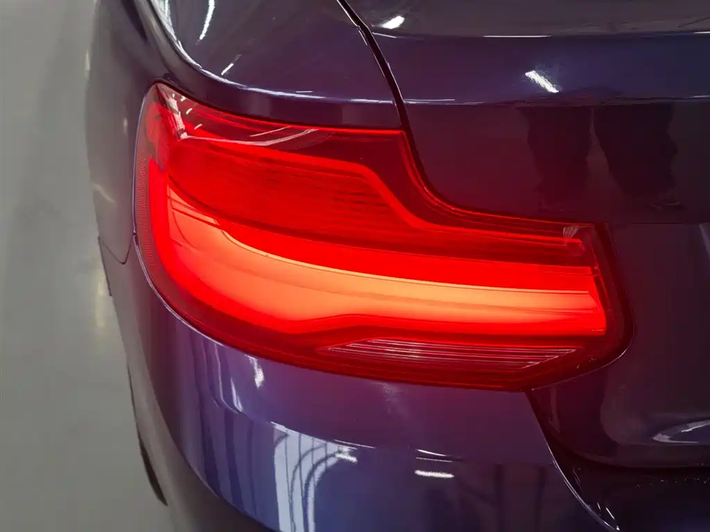 BMW BMW 2 Series Import 2018 Model 220i Sport Design Package 2018 - thumbnail 9