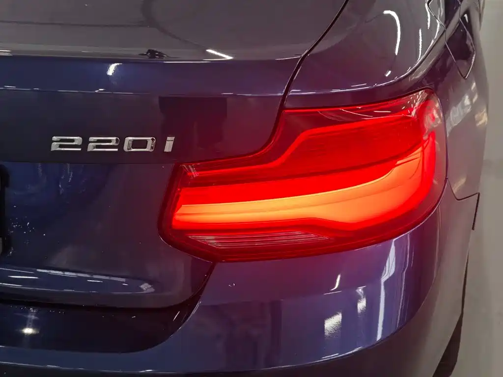 BMW BMW 2 Series Import 2018 Model 220i Sport Design Package 2018 - thumbnail 10