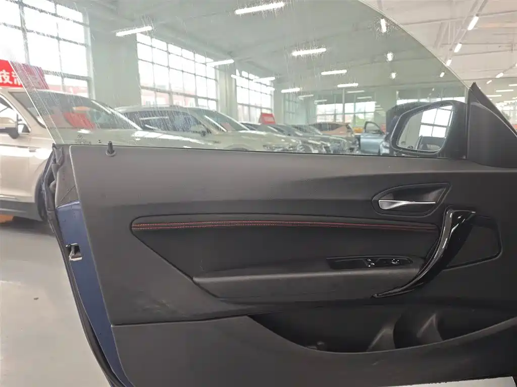 BMW BMW 2 Series Import 2018 Model 220i Sport Design Package 2018 - thumbnail 18