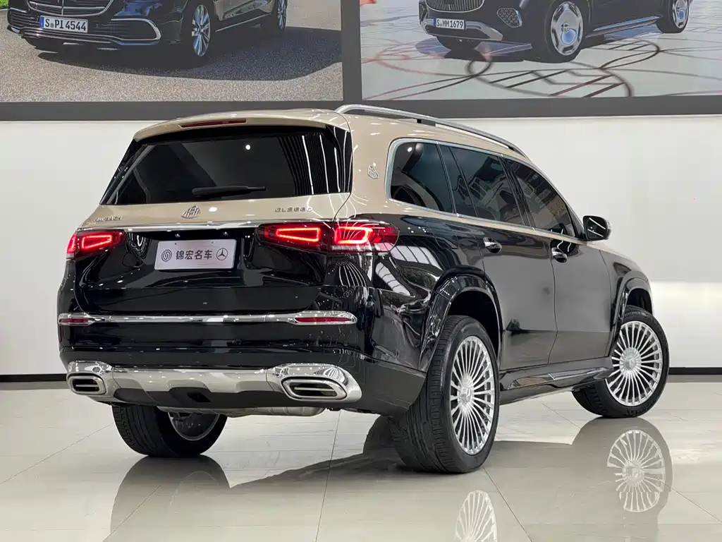 Mercedes-Benz Mercedes-Benz GLS 2023 GLS 450 4MATIC Luxury Edition 2023 - thumbnail 4