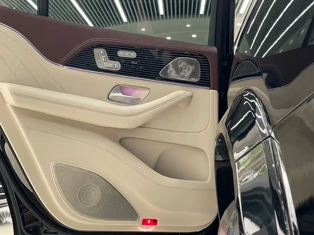 Mercedes-Benz Mercedes-Benz GLS 2023 GLS 450 4MATIC Luxury Edition 2023 - thumbnail 13