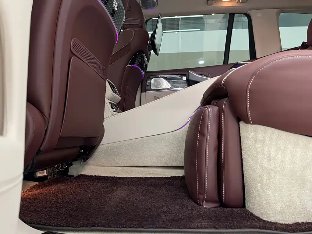 Mercedes-Benz Mercedes-Benz GLS 2023 GLS 450 4MATIC Luxury Edition 2023 - thumbnail 21