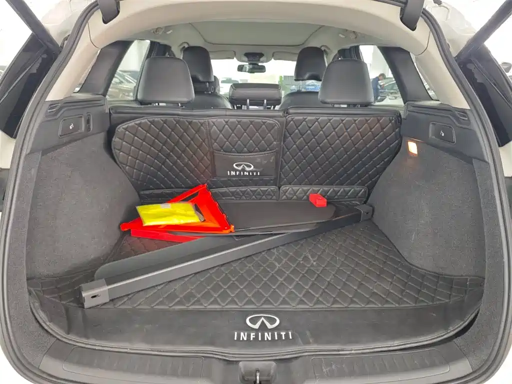 Infiniti Infiniti QX50 2018 2.0T AWD Premium Edition 2019 - thumbnail 10