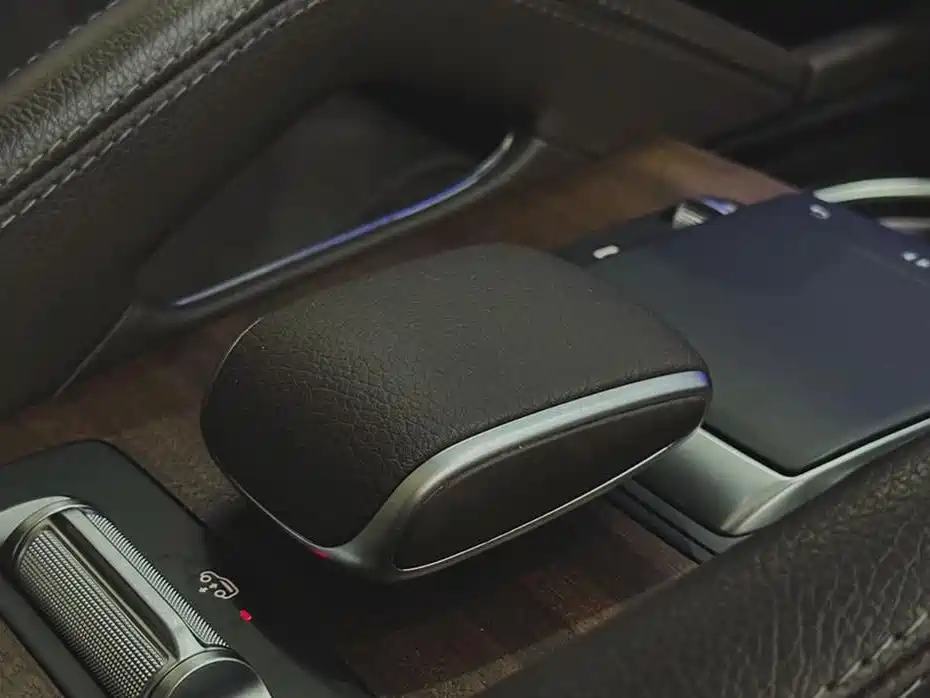 Mercedes-Benz Mercedes-Benz GLS 2024 GLS 450 4MATIC Luxury Edition 2024 - thumbnail 9