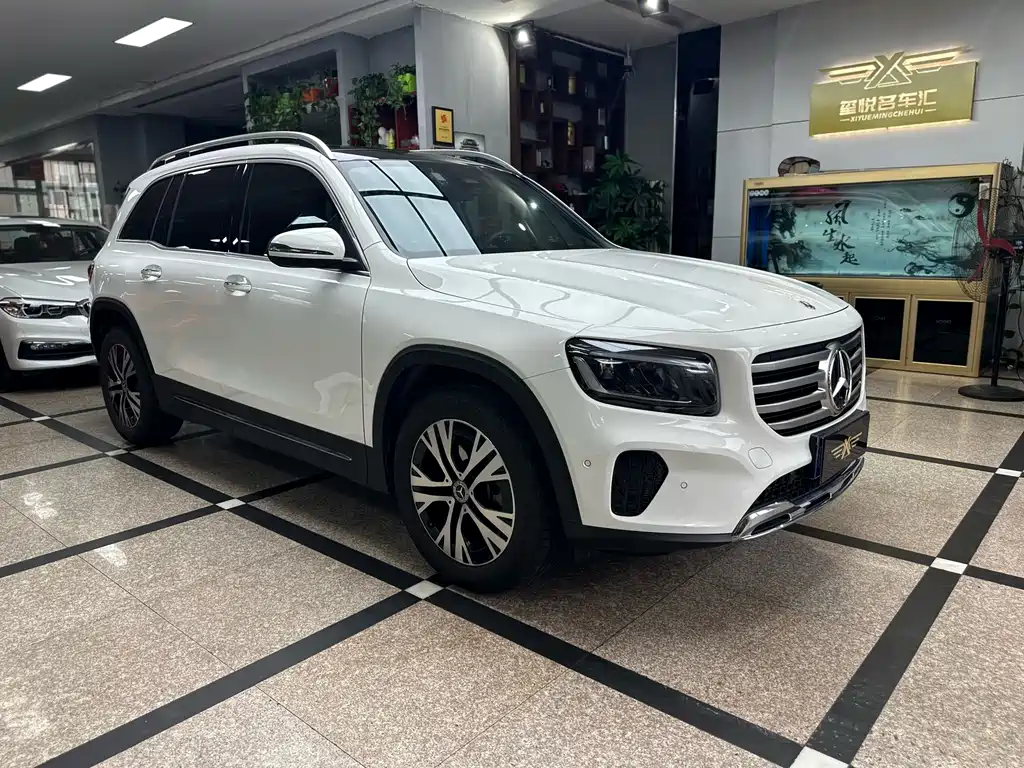 Mercedes-Benz Mercedes-Benz GLB 2024 GLB 220 Dynamic 2024 - thumbnail 3