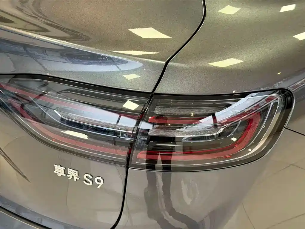 Hengjie Aito S9 2024 Pure Electric Ultra AWD Flagship Edition 2024 - thumbnail 15