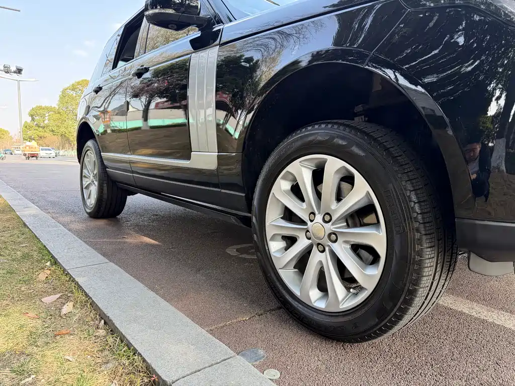Land Rover Range Rover 2017 3.0T Diesel Middle East Version 2017 - thumbnail 7