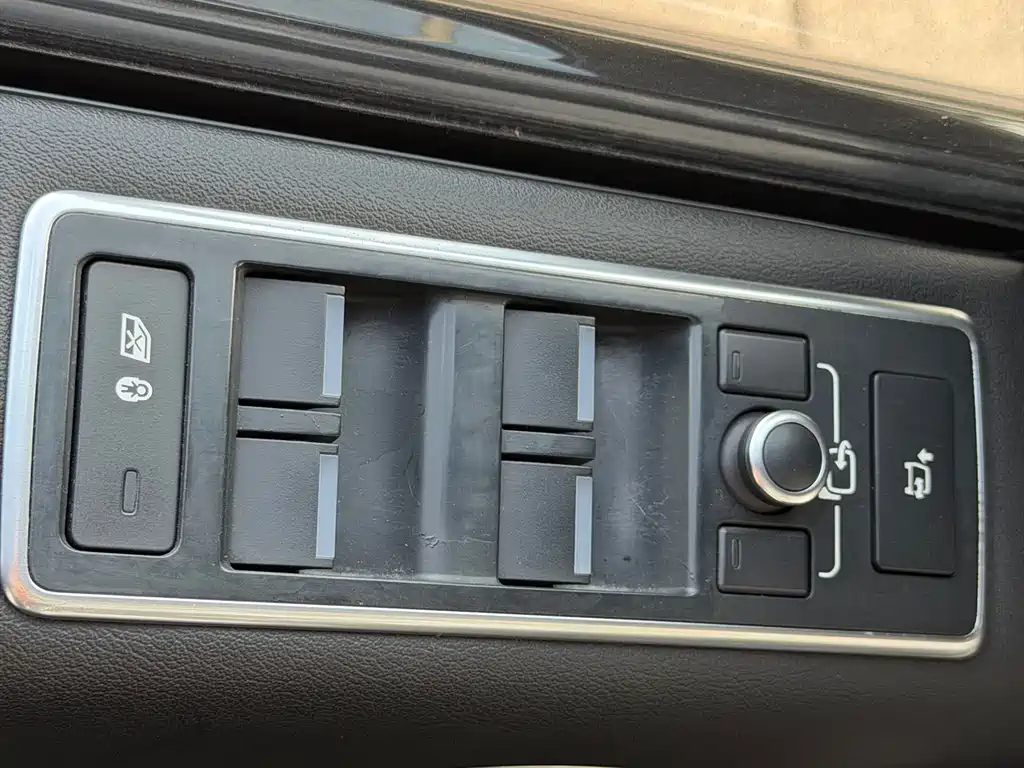 Land Rover Range Rover 2017 3.0T Diesel Middle East Version 2017 - thumbnail 17