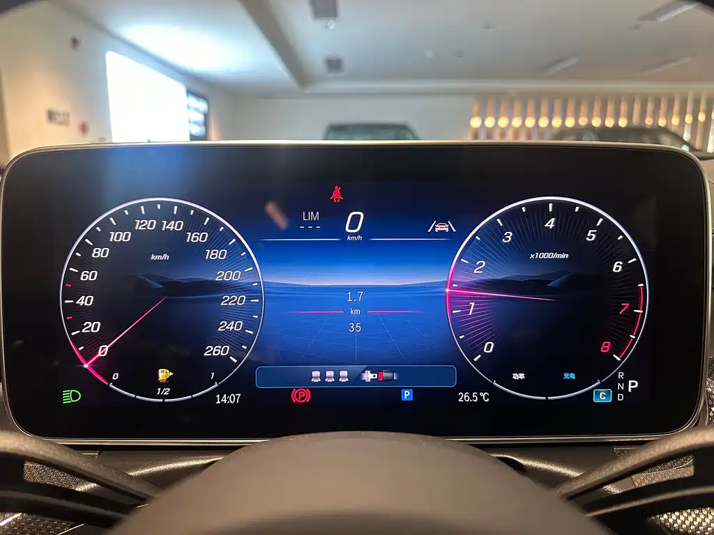 Mercedes-Benz Mercedes-Benz C-Class 2025 C 260 L Night Sport Edition 2025 - thumbnail 5