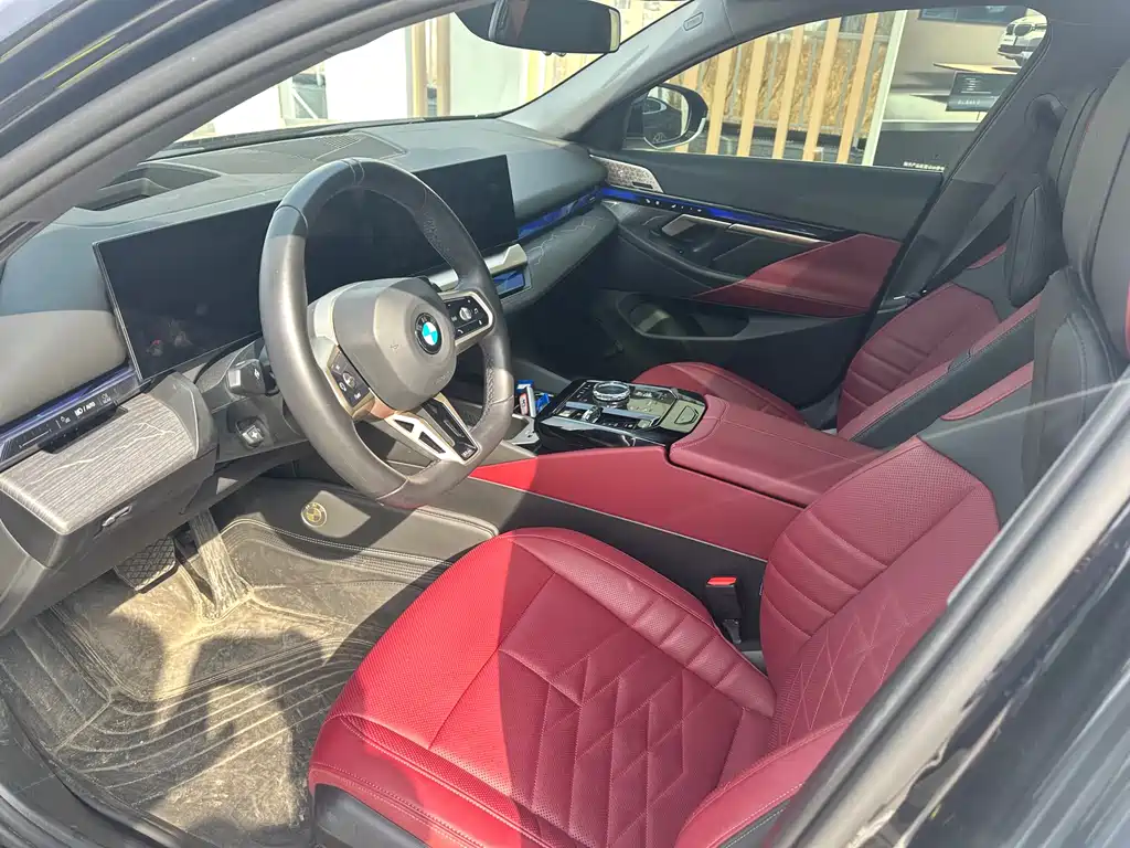 BMW BMW 5 Series 2025 530Li Premium M Sport Package 2025 - thumbnail 8