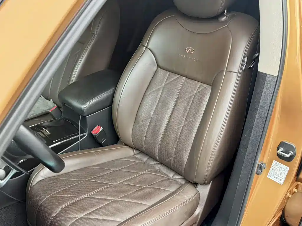 Infiniti Infiniti QX70 2013 3.7L Standard Edition 2014 - thumbnail 9