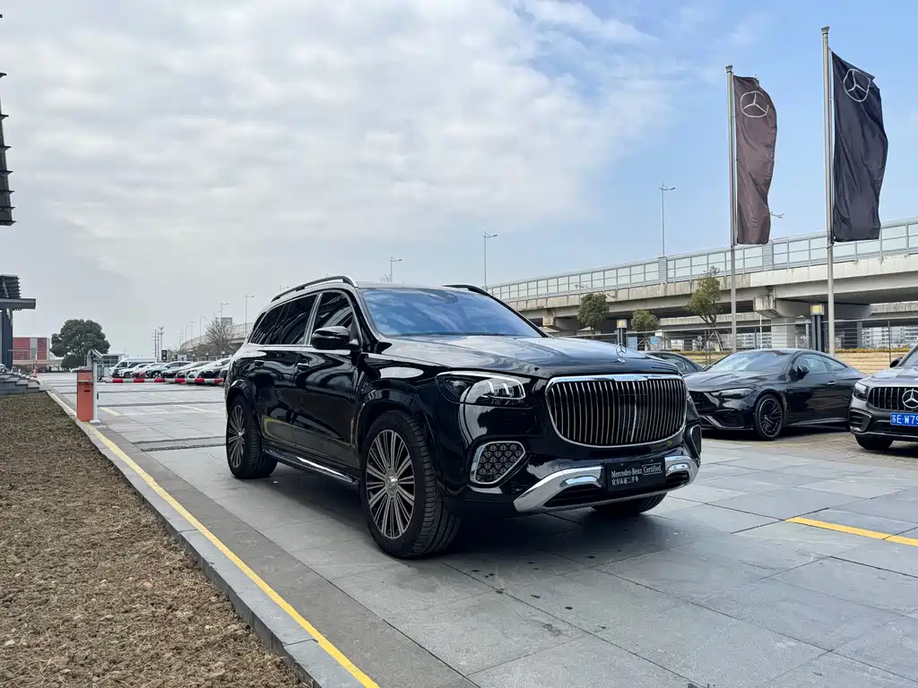 Mercedes-Benz Maybach GLS 2025 GLS 480 4MATIC 2025 - thumbnail 3