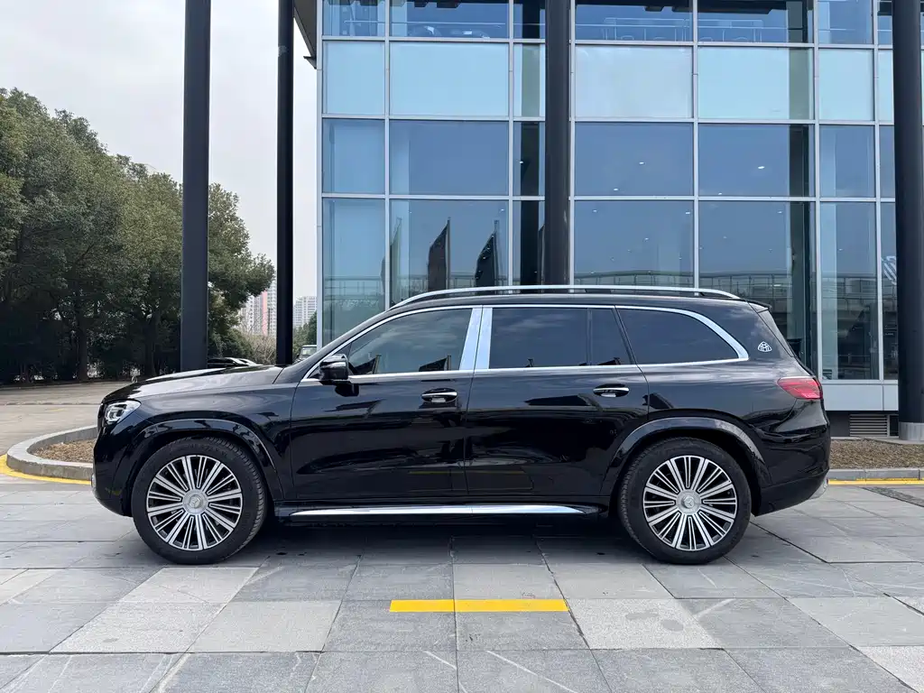 Mercedes-Benz Maybach GLS 2025 GLS 480 4MATIC 2025 - thumbnail 4