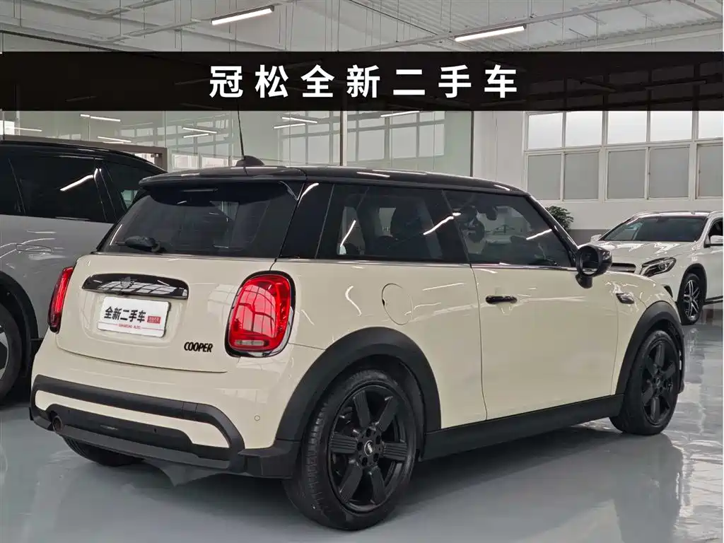 MINI MINI 2022 1.5T COOPER Artist 2022 - thumbnail 4