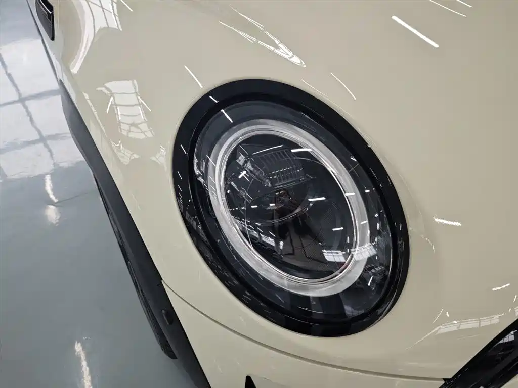 MINI MINI 2022 1.5T COOPER Artist 2022 - thumbnail 15