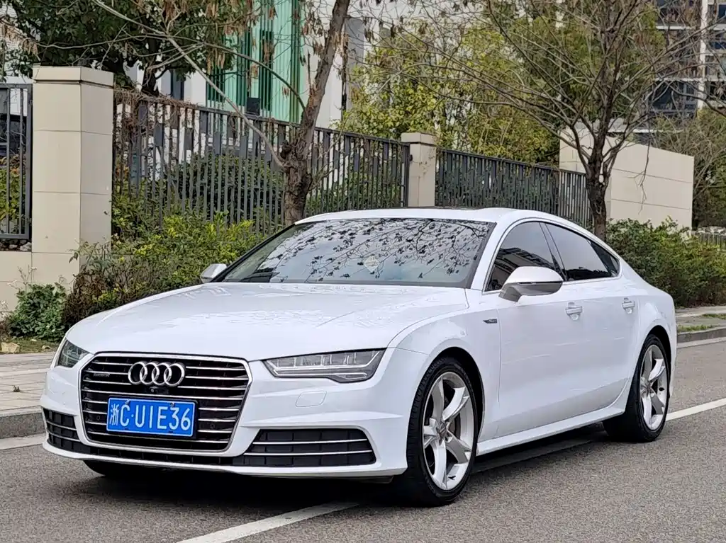 Audi Audi A7 2016 40 TFSI Premium Plus 2015