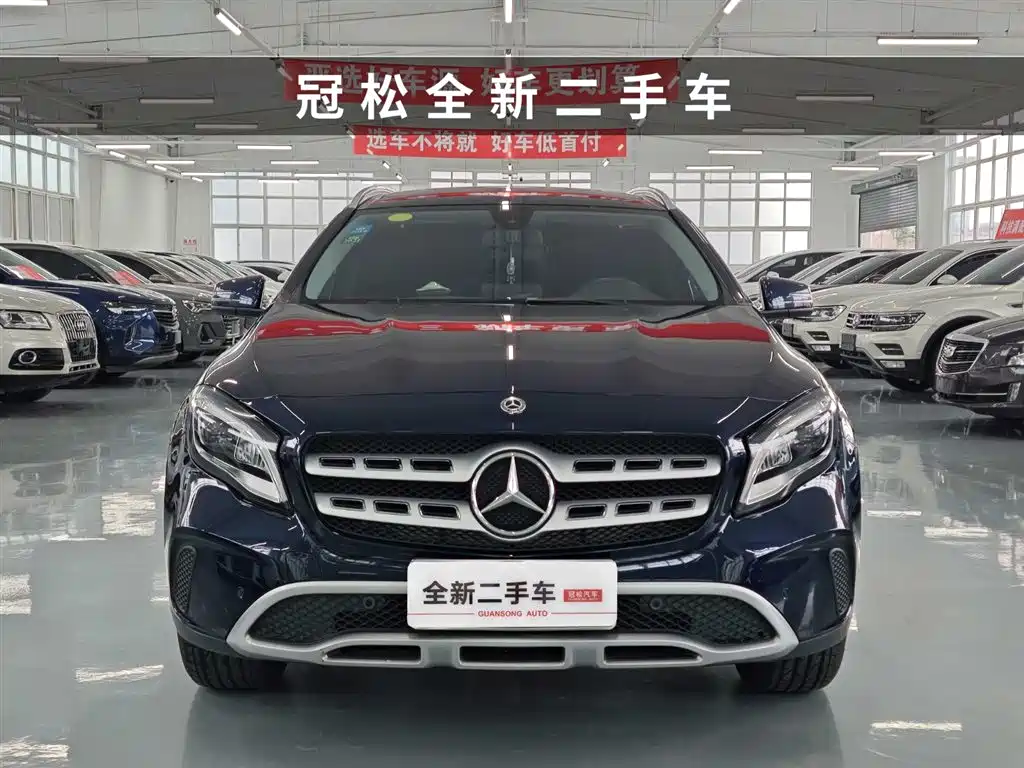 Mercedes-Benz Mercedes-Benz GLA 2017 GLA 200 Fashion Edition 2017 - thumbnail 2