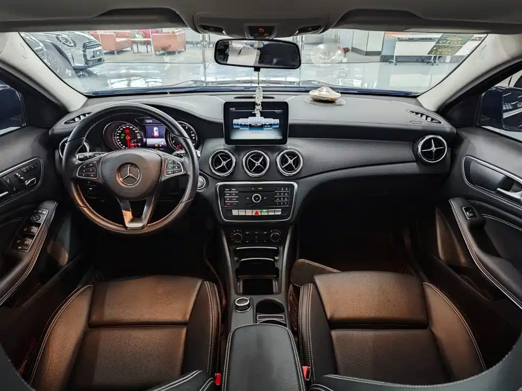 Mercedes-Benz Mercedes-Benz GLA 2017 GLA 200 Fashion Edition 2017 - thumbnail 7