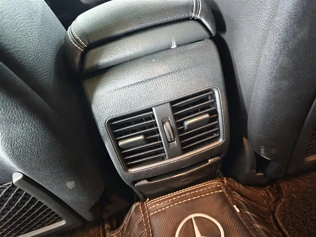 Mercedes-Benz Mercedes-Benz GLA 2017 GLA 200 Fashion Edition 2017 - thumbnail 16
