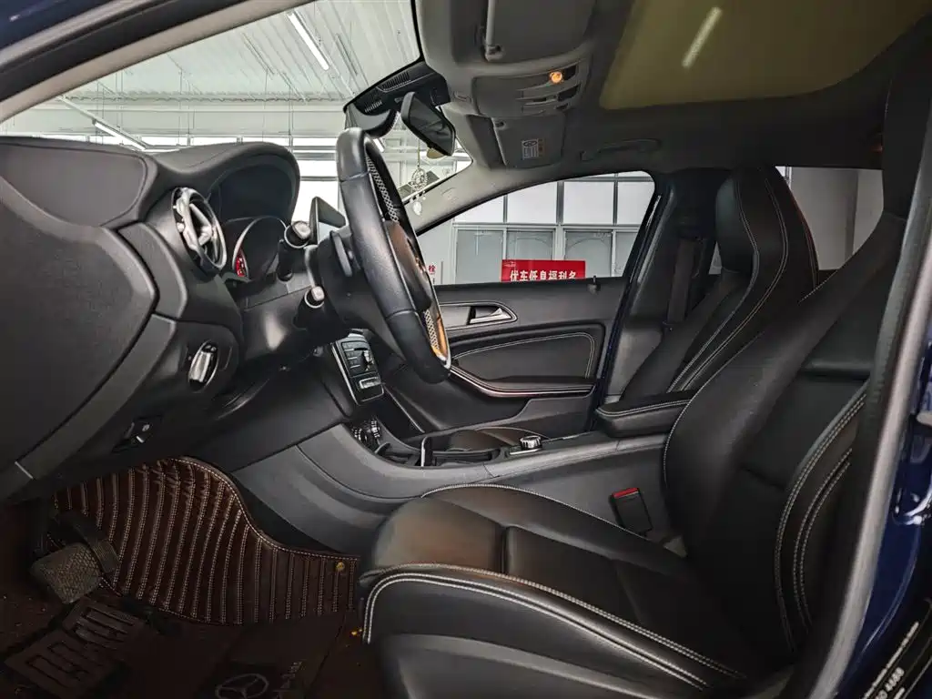 Mercedes-Benz Mercedes-Benz GLA 2017 GLA 200 Fashion Edition 2017 - thumbnail 19
