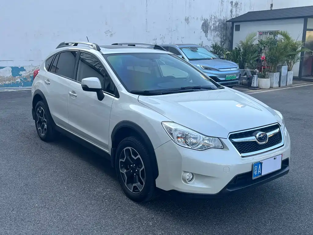 Subaru Subaru XV 2014 2.0i Comfort Edition 2014 - thumbnail 3