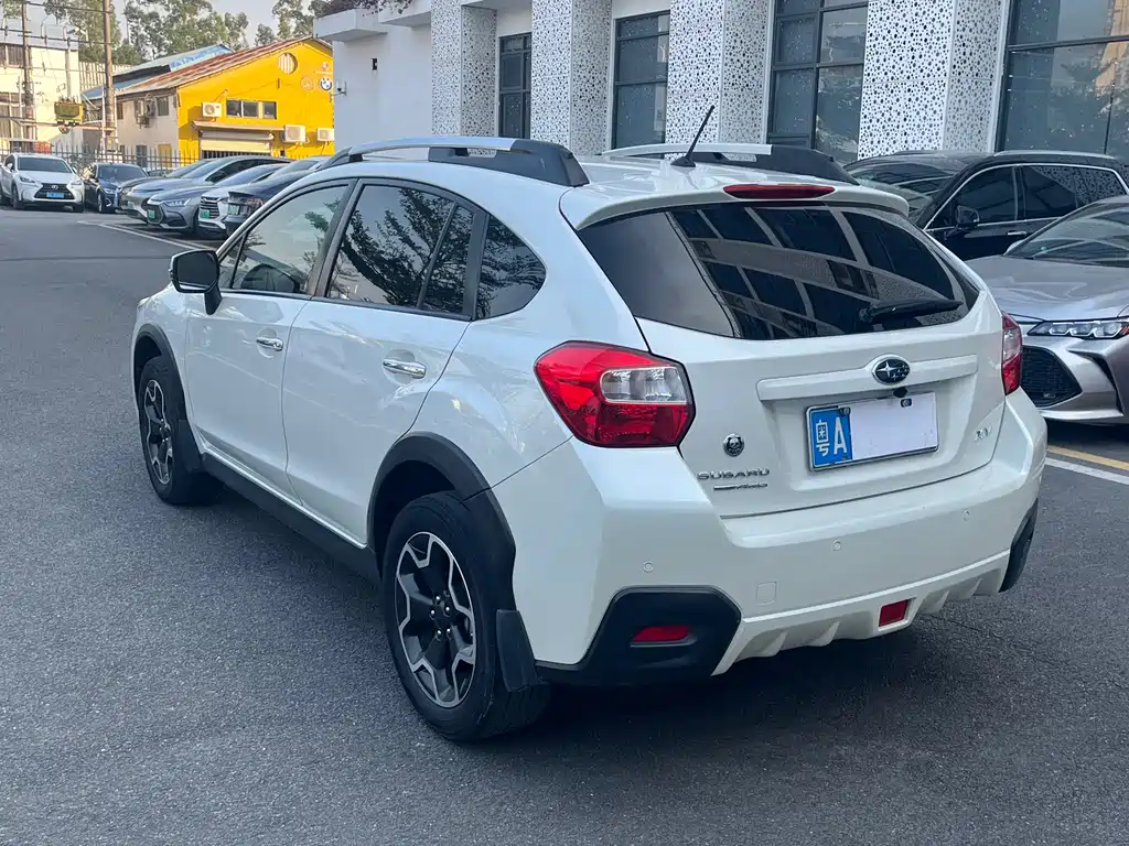Subaru Subaru XV 2014 2.0i Comfort Edition 2014 - thumbnail 6