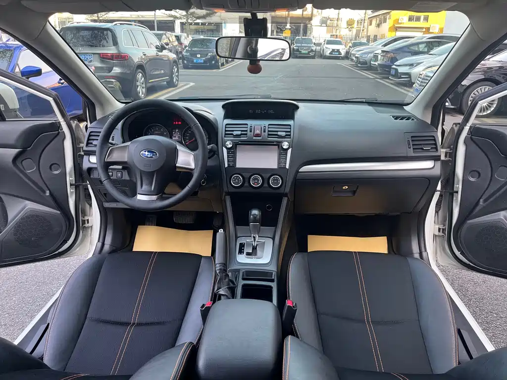 Subaru Subaru XV 2014 2.0i Comfort Edition 2014 - thumbnail 13