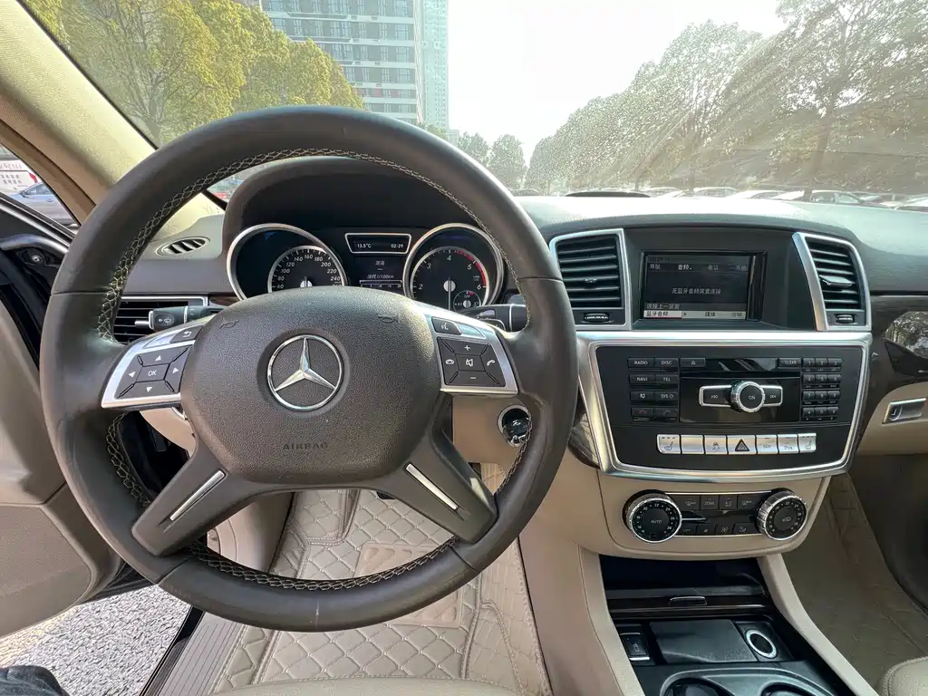 Mercedes-Benz Mercedes-Benz M-Class 2014 ML 350 CDI 4MATIC 2015 - thumbnail 10