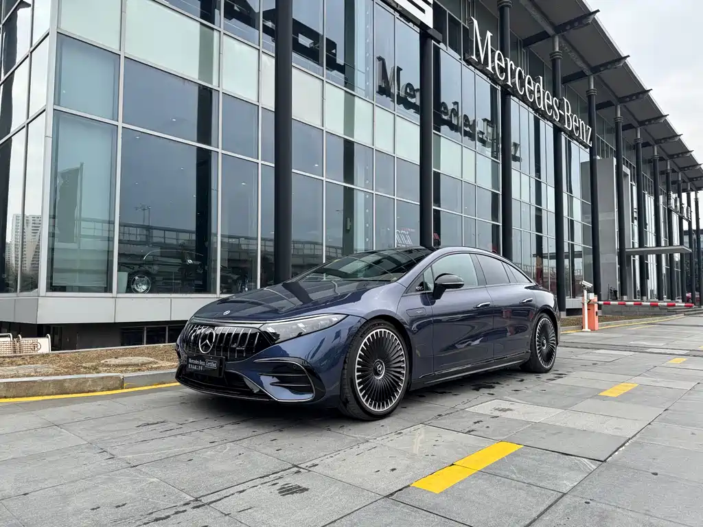 Mercedes-Benz Mercedes-Benz EQS AMG 2023 AMG EQS 53 4MATIC+ 2024 - thumbnail 2