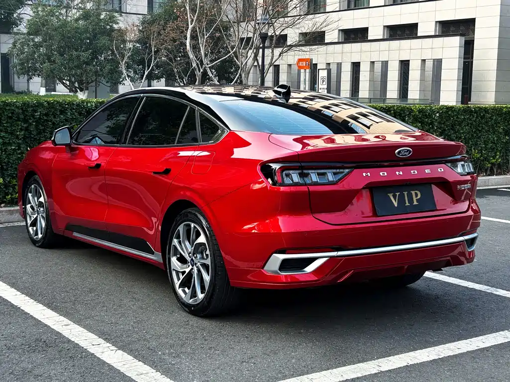 Ford Mondeo 2023 EcoBoost 245 Premium 2024 - thumbnail 6