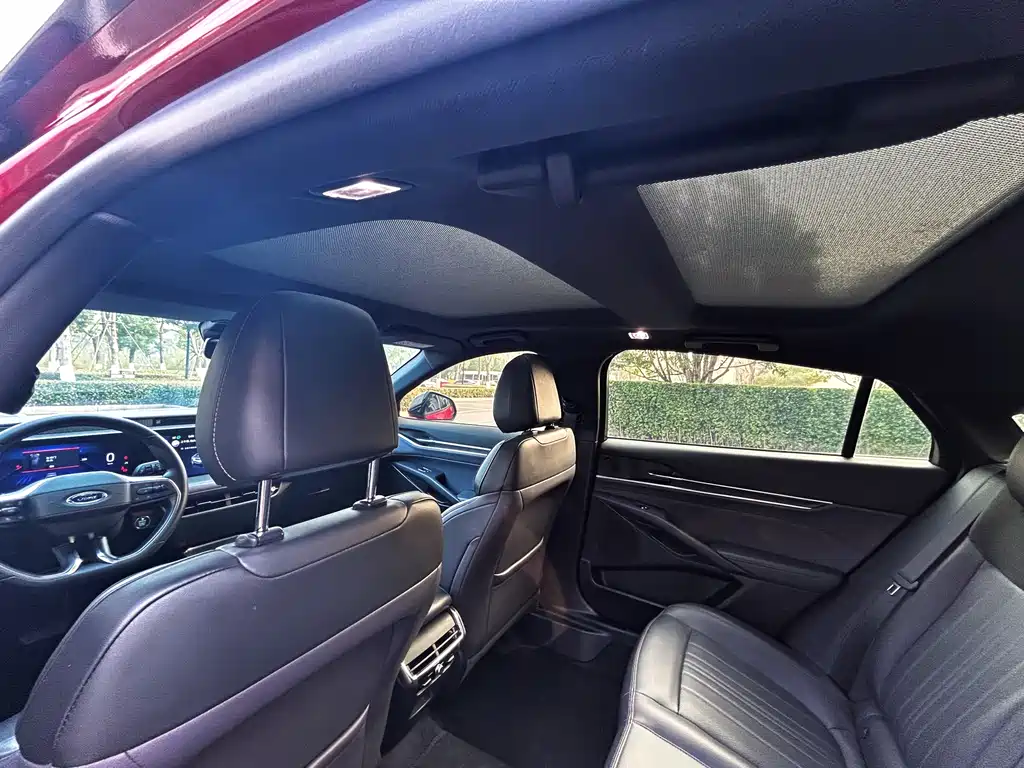 Ford Mondeo 2023 EcoBoost 245 Premium 2024 - thumbnail 17