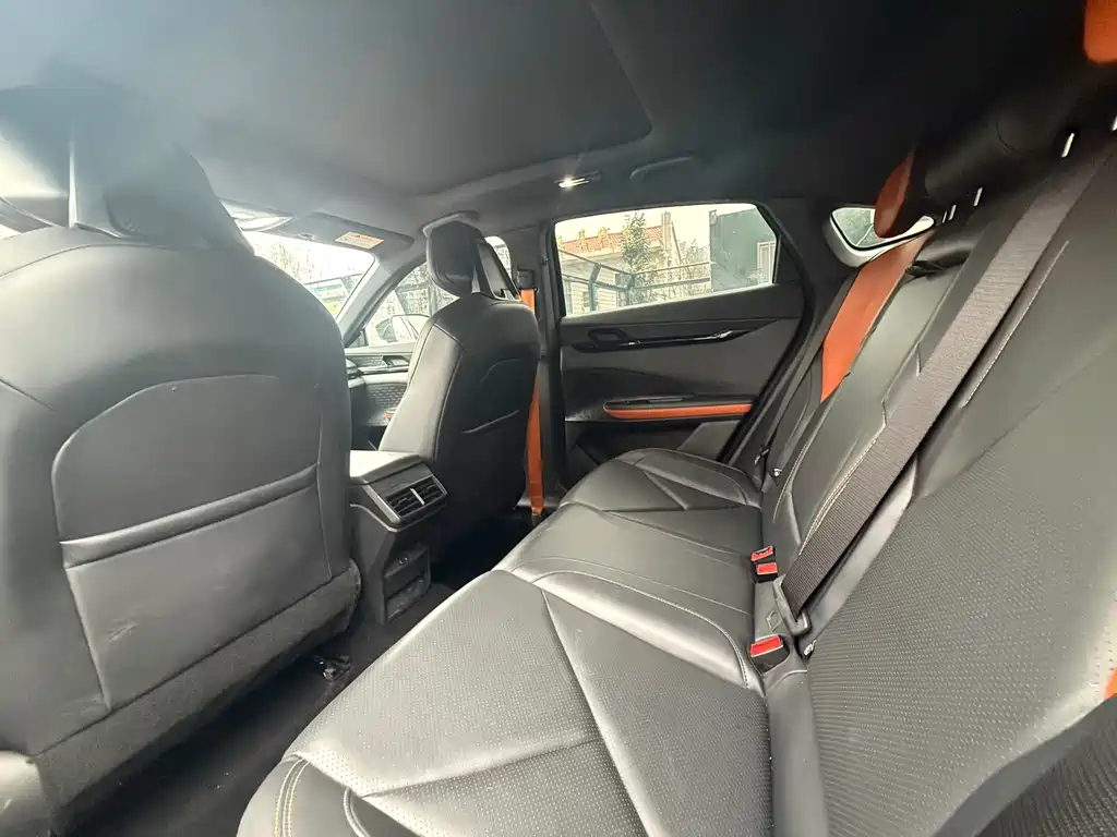 Changan Changan UNI-V 2023 1.5T Premium Edition 2023 - thumbnail 6