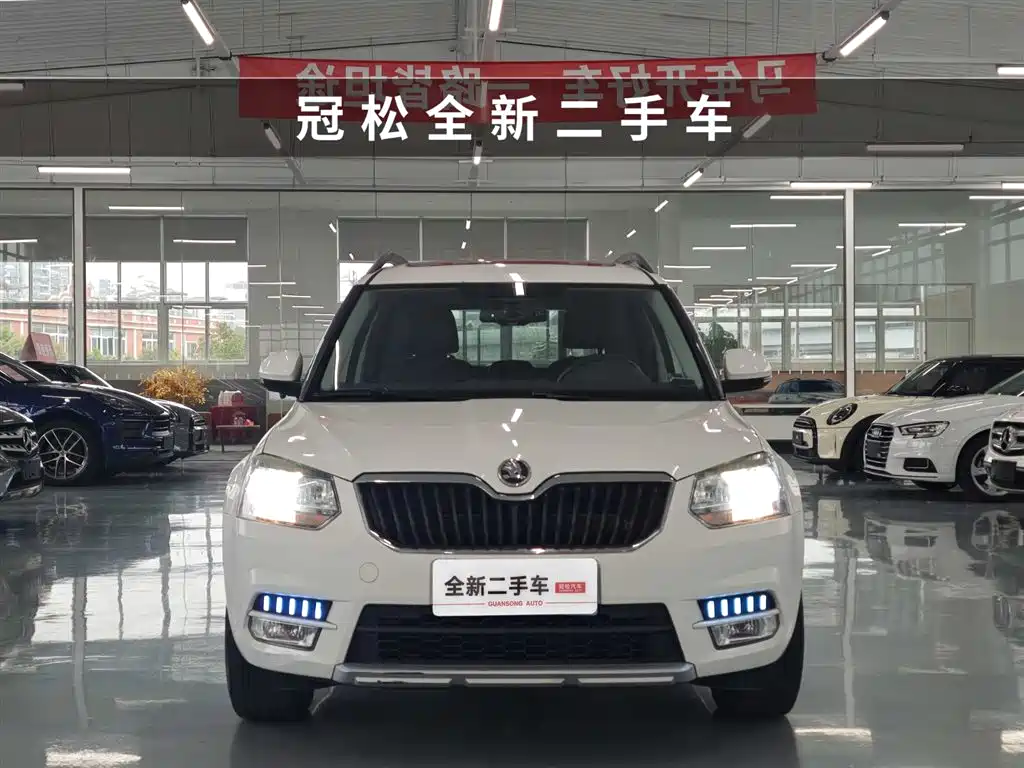 Skoda Škoda Yeti 2016 1.4TSI DSG Ambition Edition 2016 - thumbnail 2