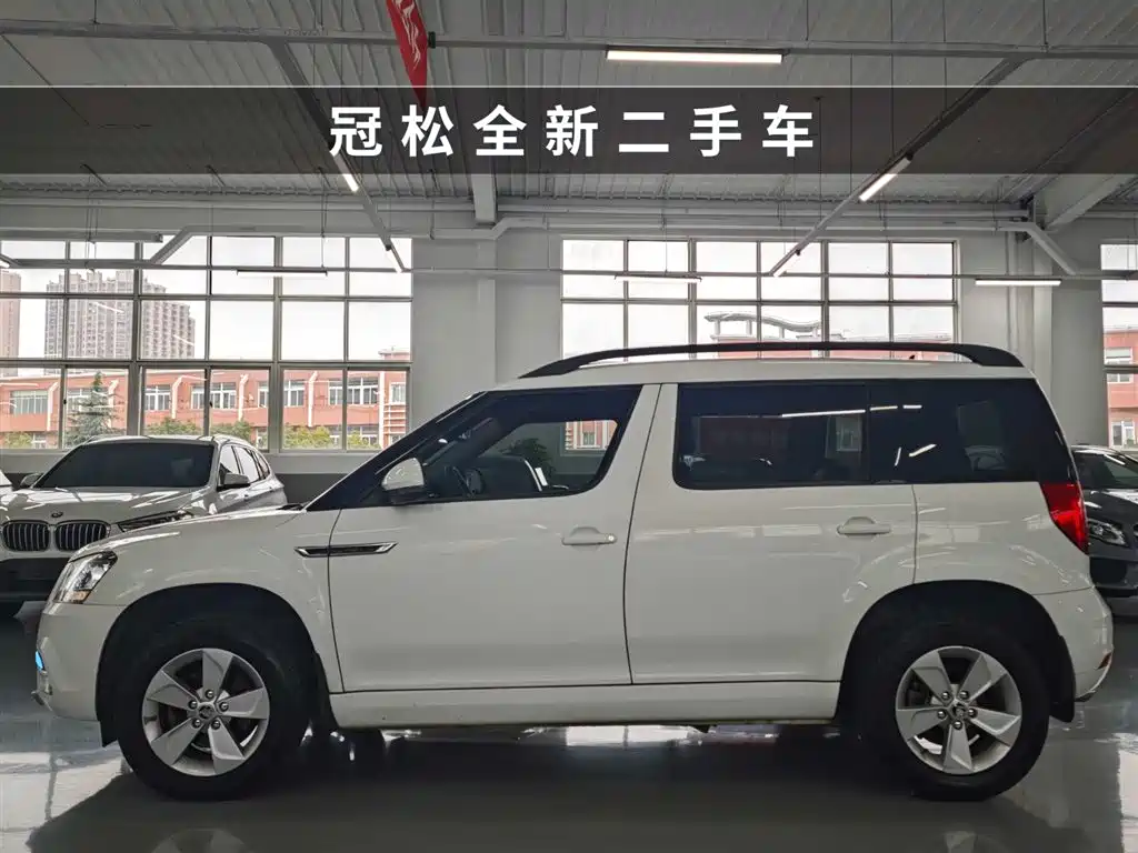 Skoda Škoda Yeti 2016 1.4TSI DSG Ambition Edition 2016 - thumbnail 3