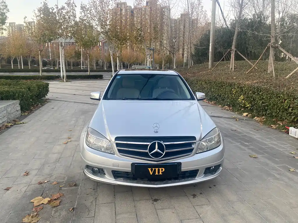 Mercedes-Benz Mercedes-Benz C-Class 2010 C 180K Classic 2010 - thumbnail 2