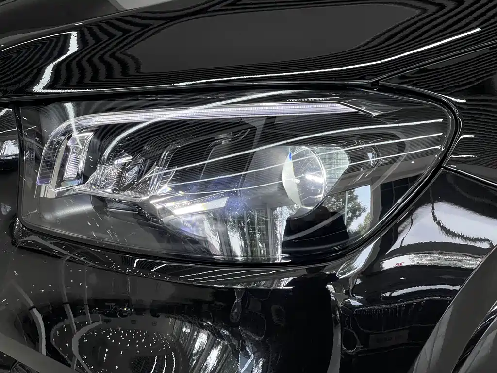 Mercedes-Benz Mercedes-Benz GLS 2023 Facelift GLS 450 4MATIC Fashion Edition 2024 - thumbnail 4